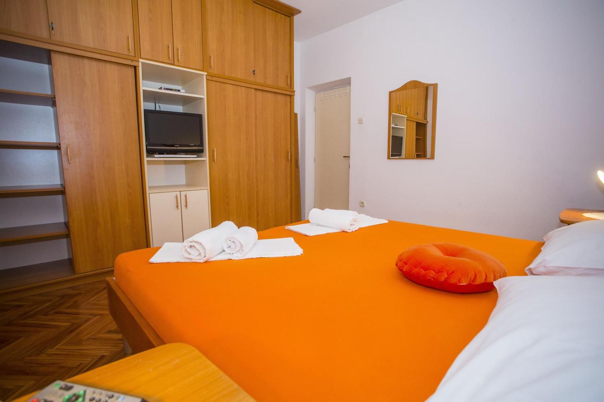 Apartments With A Parking Space Podgora, Makarska - 12816 Oda fotoğraf